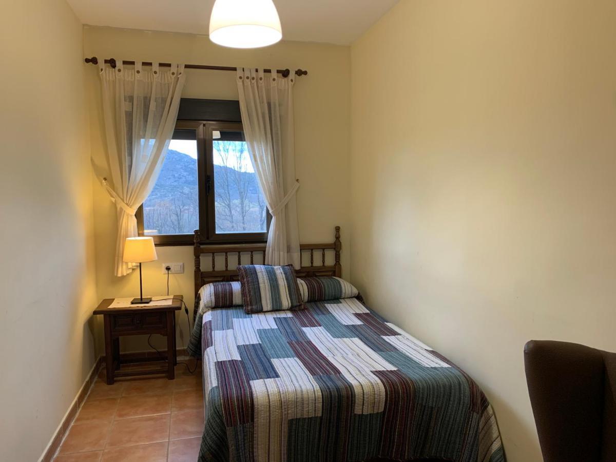 Casa Rural Fuentecillas Becedas Eksteriør bilde